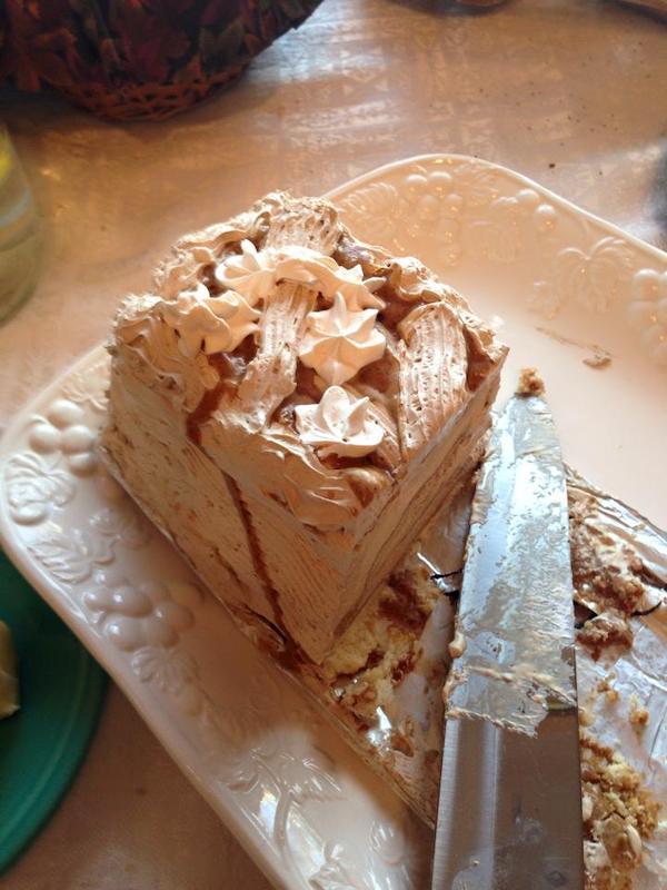 Grossinger's Praline Cake