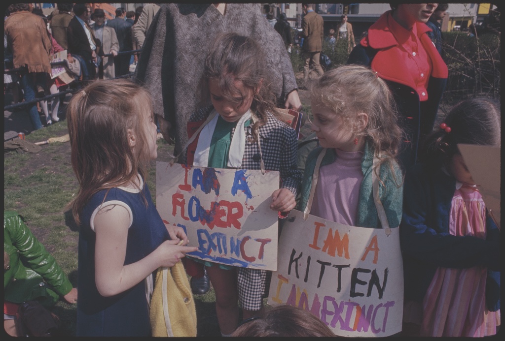 earth day nyc 1970