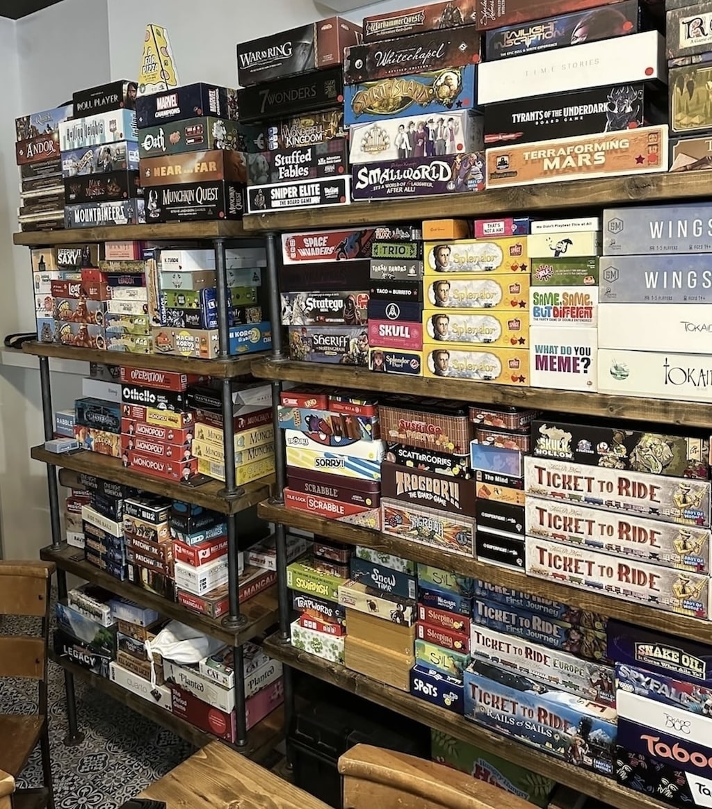 chaotic good cafe board game cafe