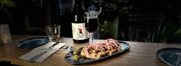 Popular Wine & Espresso Bar Opens New Location on 98th Street